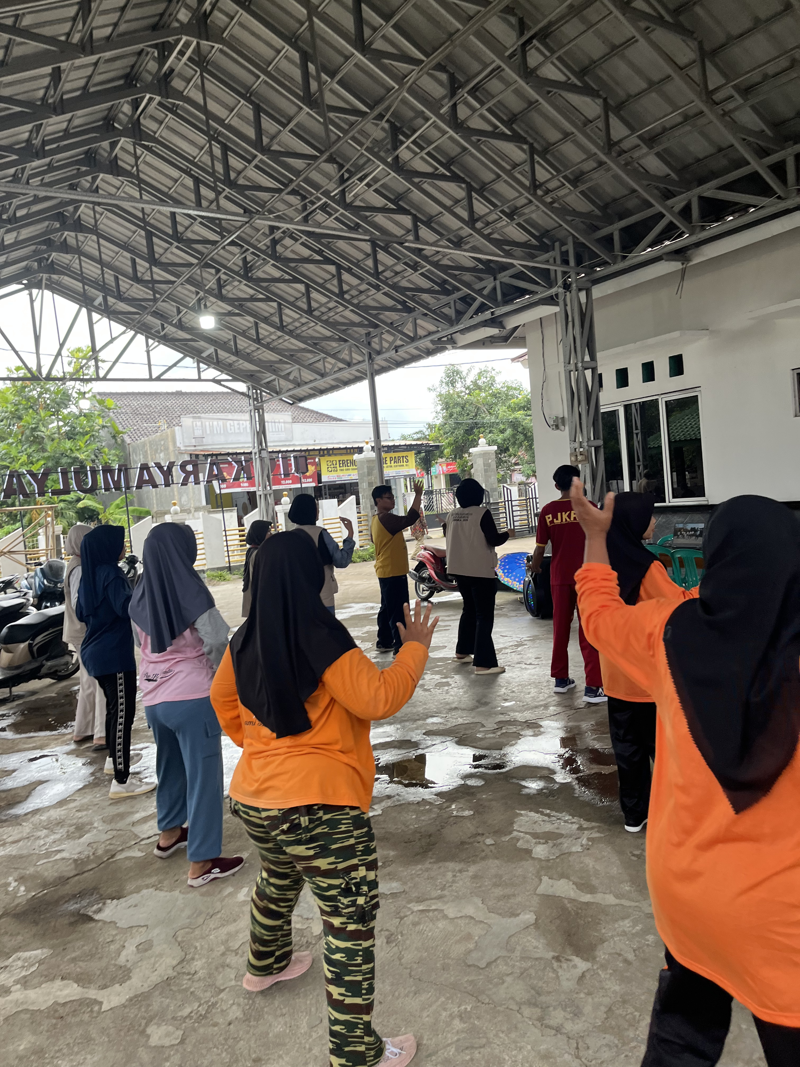 Suasana kelas coding games yang interaktif